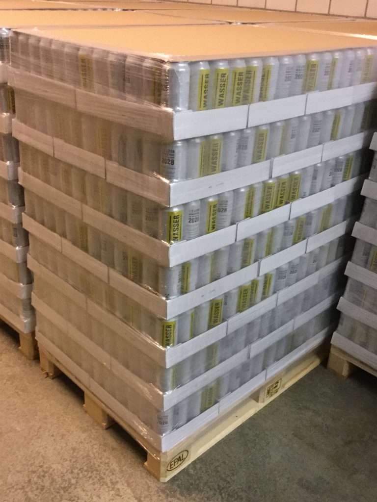 5 Paletten 7560 Dosen Trinkwasser