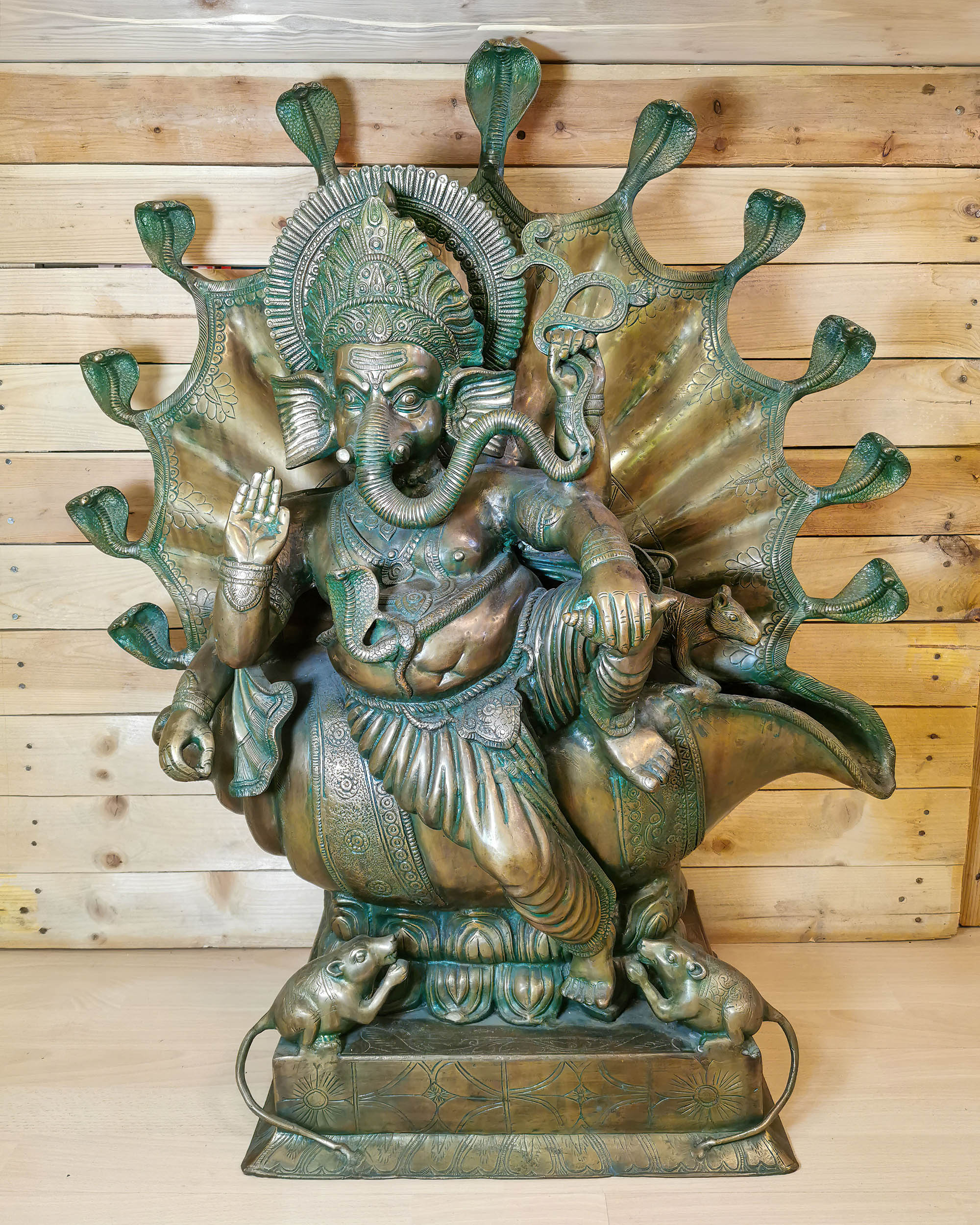 Ganesha Statue (1)